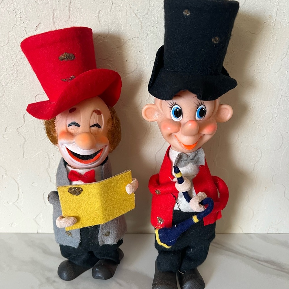 Vintage ELF Carolers - Made in Japan